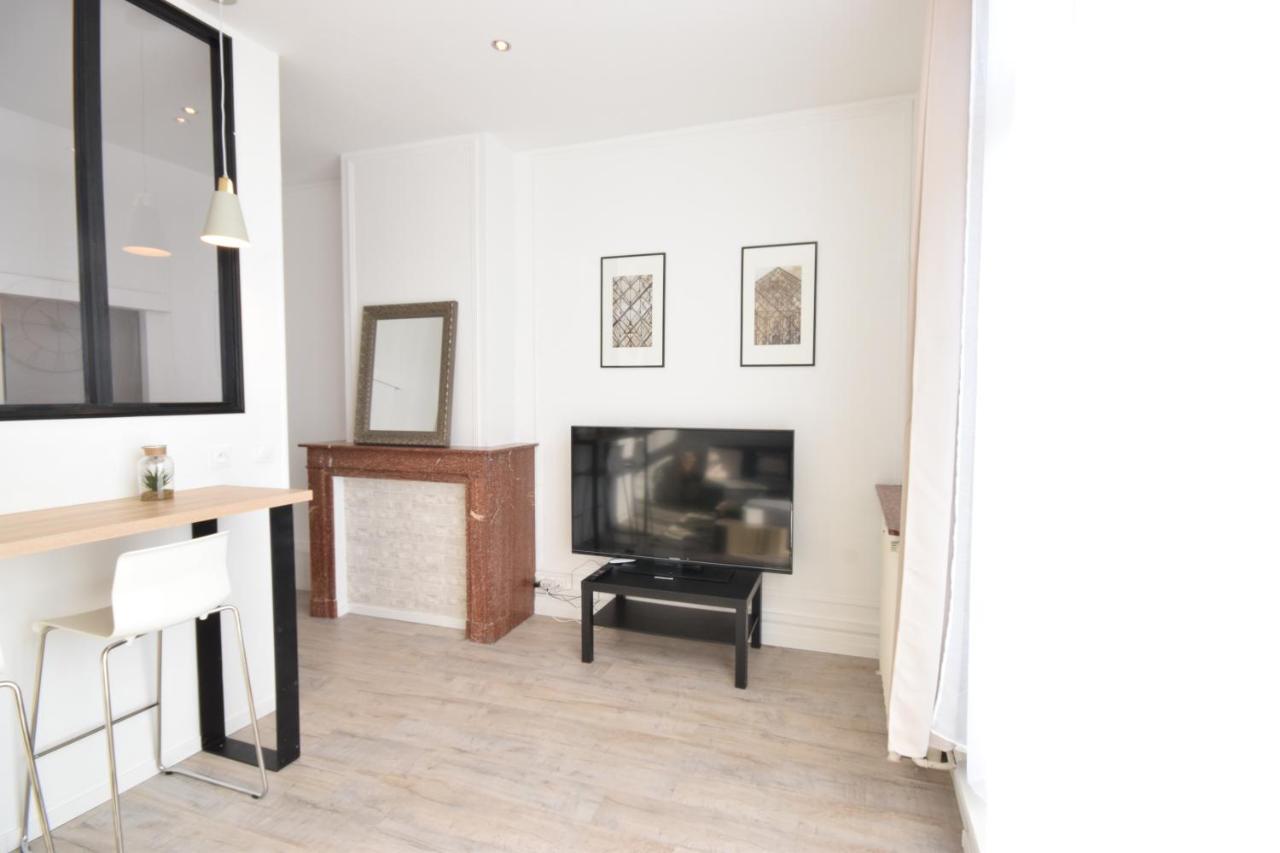 Chic Appart Design - Hyper Centre - Tramway - Free Wifi - Lerelaisdodile12 Valenciennes Eksteriør billede