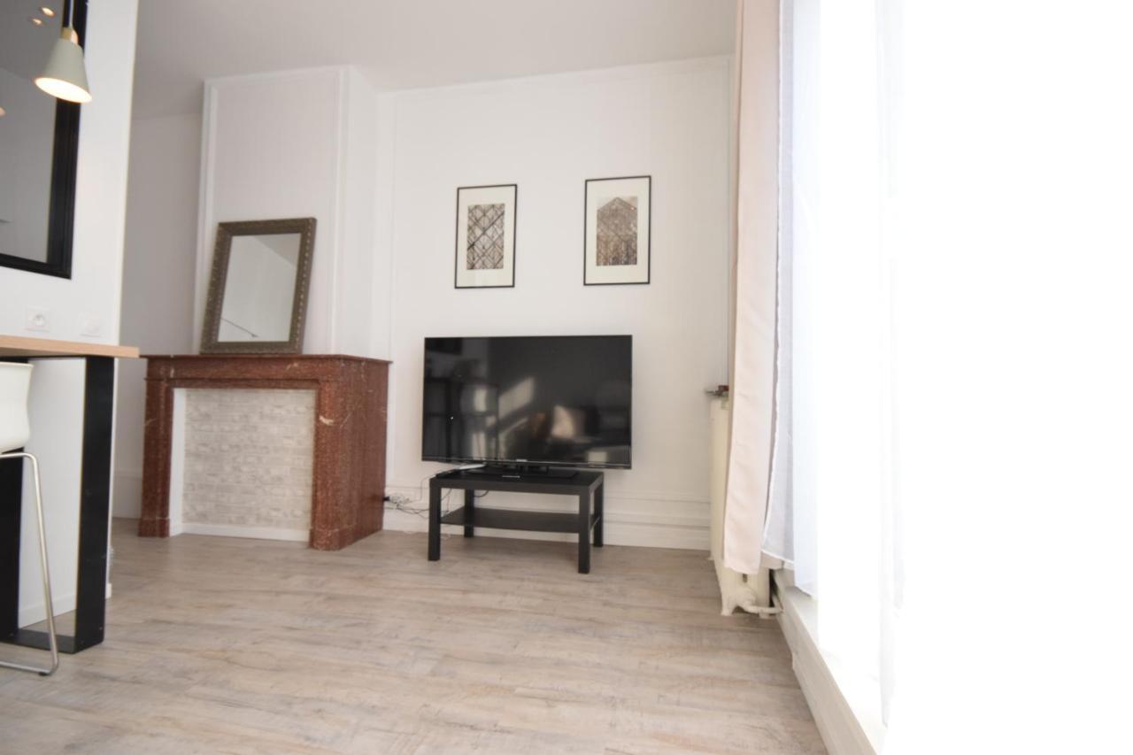 Chic Appart Design - Hyper Centre - Tramway - Free Wifi - Lerelaisdodile12 Valenciennes Eksteriør billede