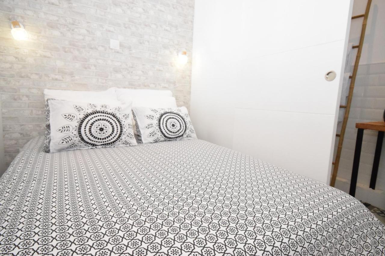 Chic Appart Design - Hyper Centre - Tramway - Free Wifi - Lerelaisdodile12 Valenciennes Eksteriør billede